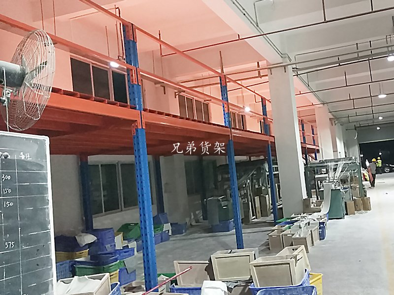 汽車倉庫貨架 汽車倉庫貨架